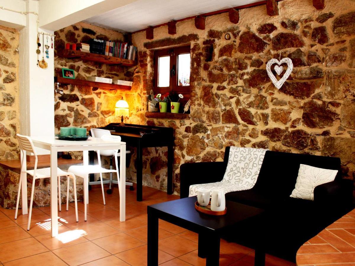 Sweet Stone Apartment In Imittos Atena Exterior foto
