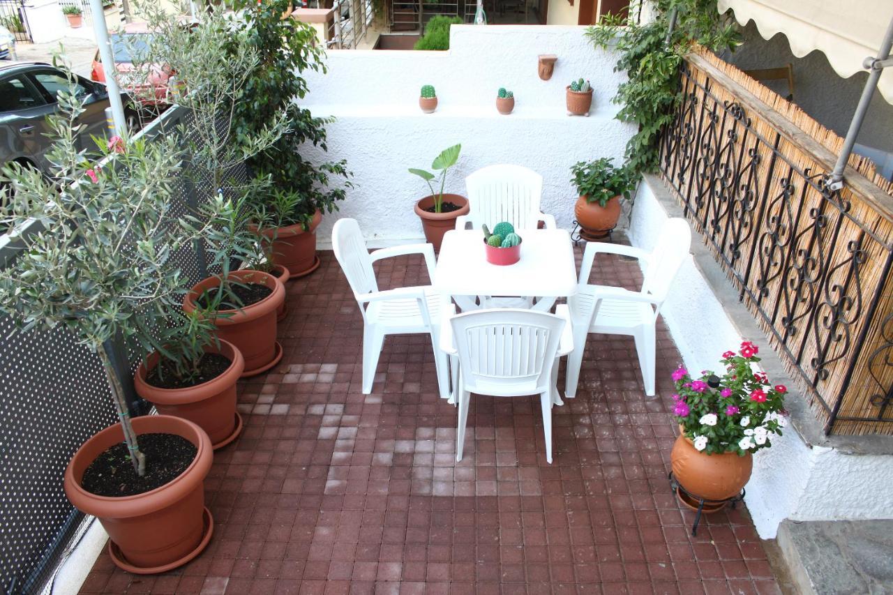 Sweet Stone Apartment In Imittos Atena Exterior foto